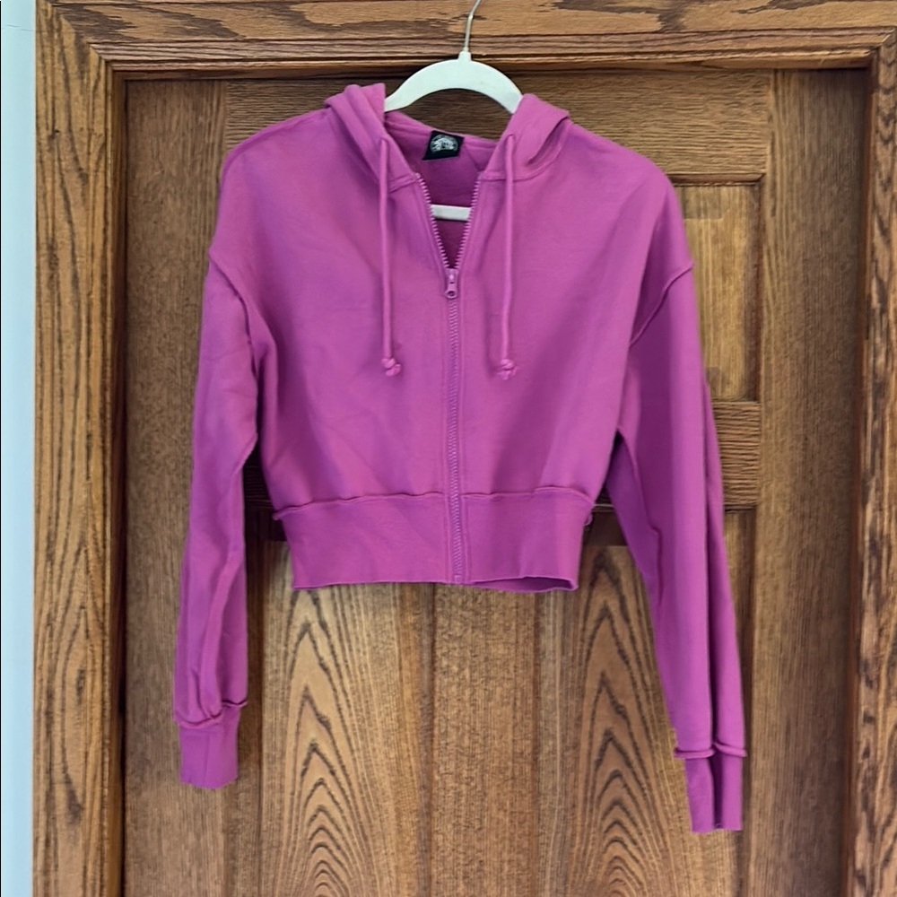 PacSun Cropped Hoodie